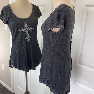 Velvet & Stone S Cross Tee